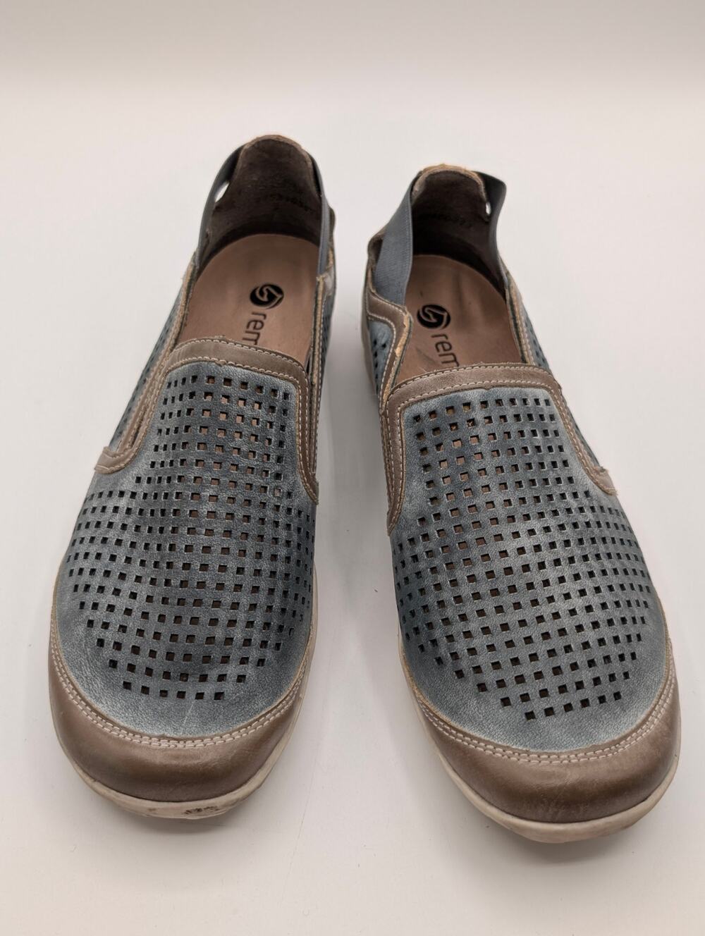 Remonte Perforated Laser Cut Leather Slip On Loafers Blue Grey Tan Size 9